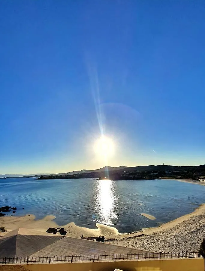 Appartamento Delfino Bianco Golfo Aranci 0*,  Italy